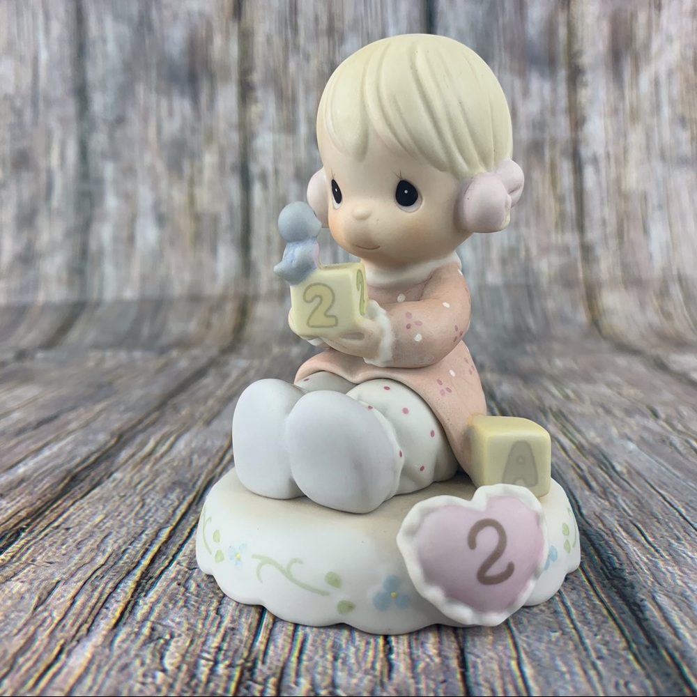 Precious Moments Vintage Growing in Grace Age 2 Blonde Girl Porcelain Figurine